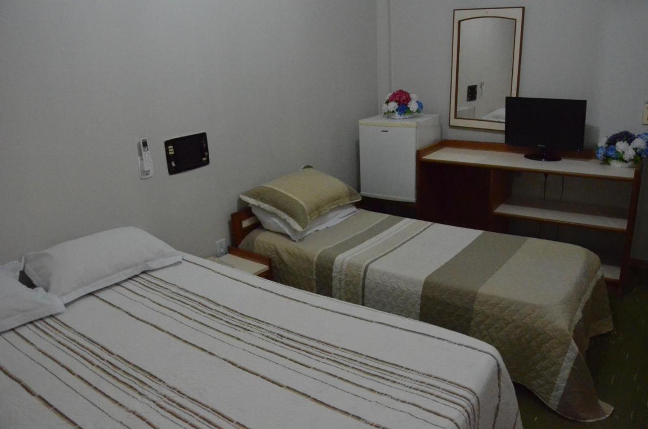 Hotel Novo Tamburi Santa Terezinha do Itaipu Extérieur photo